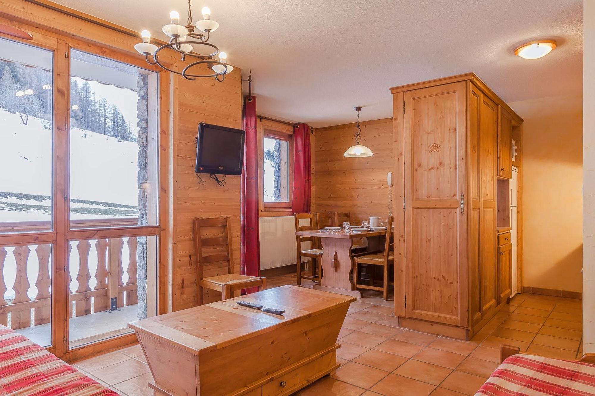 Résidence Les Balcons de Val Cenis Village Lanslevillard Esterno foto